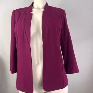 Kensie Blazer Pockets, Lined, 3/4 Sleeves, Maroon Small
Like New Career Wear